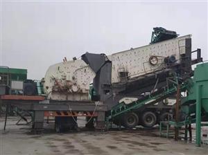 河南的專門生產粉碎石頭的移動破碎機生產廠家